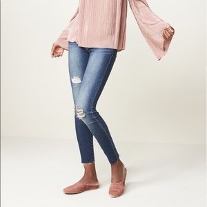 Articles Of Society Frayed Ankle Light Wash Jeans